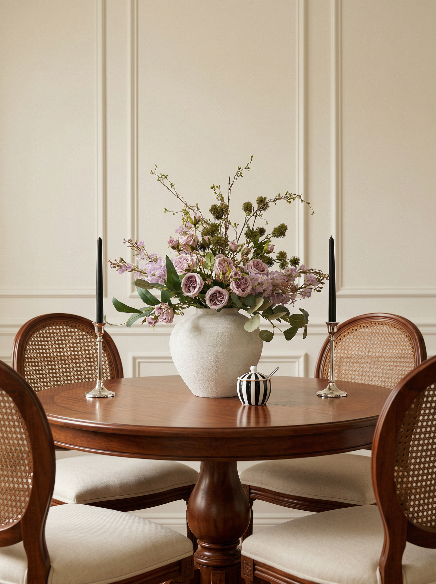 Faux Arrangement - The Duchess